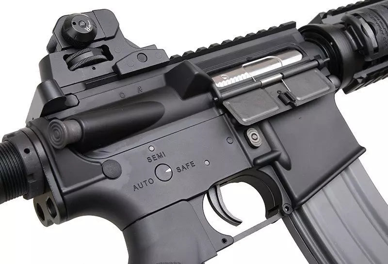 TR16 R4 Commando assault rifle replica