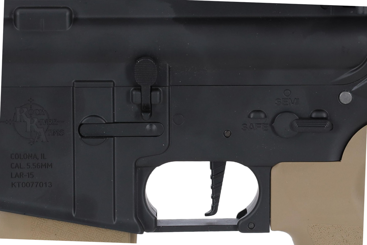 Specna Arms RRA SA-E17 EDGE™ HAL 2 Light Ops Stock Gen. 2 Half-Tan airsoft Carbine