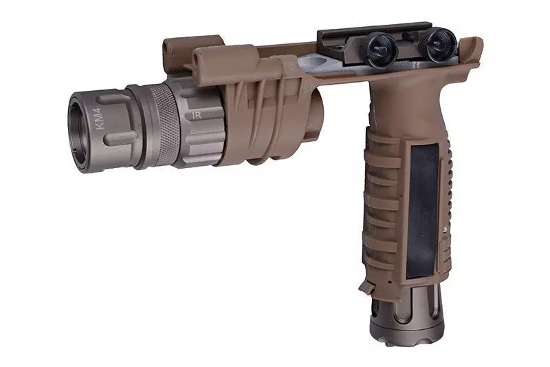 M900V tactical flashlight - dark earth