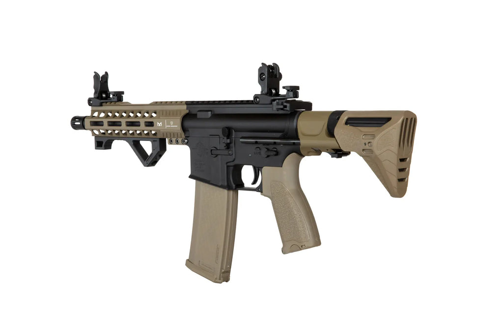 Specna Arms RRA &amp; SI SA-E17 EDGE™ PDW HAL2 ™ Half-Tan airsoft rifle