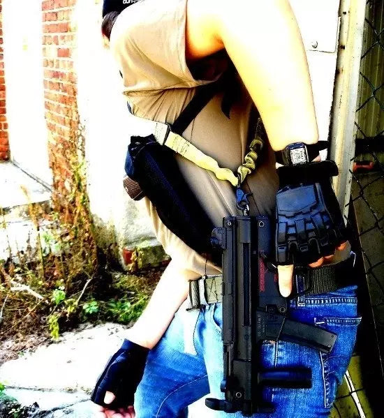 G55 PDW Machine Pistol Replica