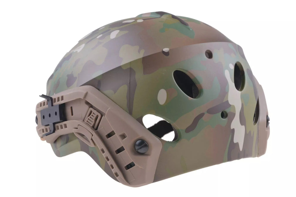 SFR helmet replica - MC