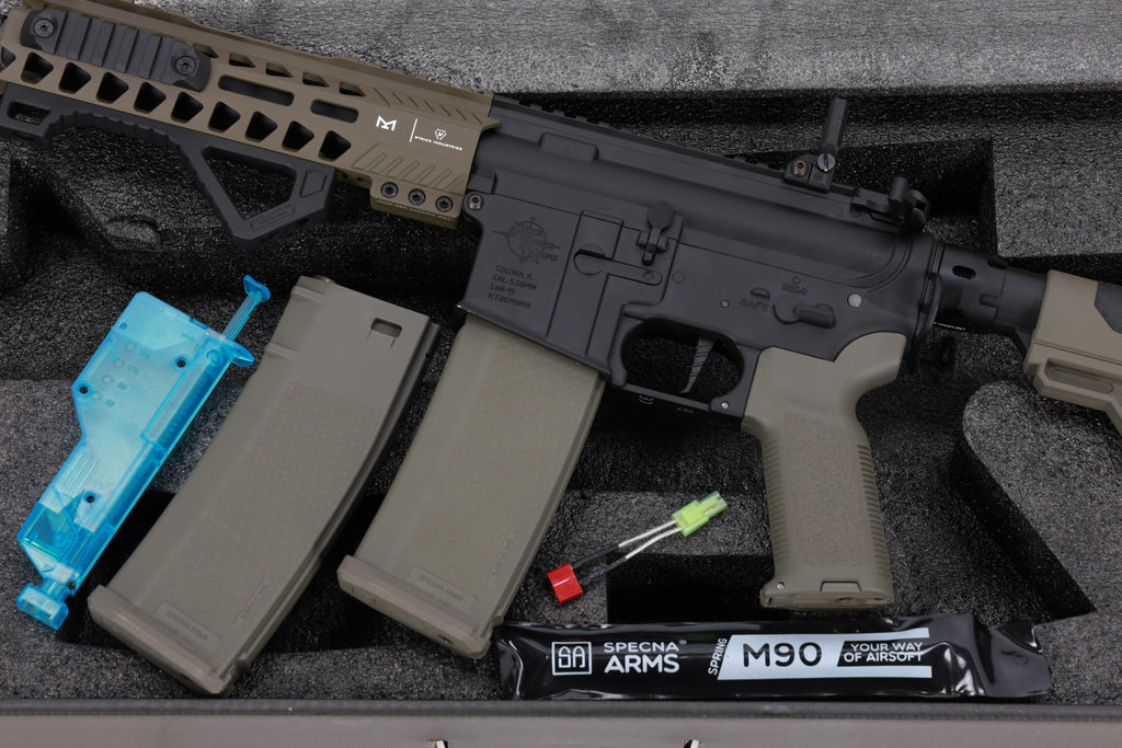 Specna Arms RRA SA-E17 EDGE™ HAL 2 Light Ops Stock Gen. 2 Olive airsoft Carbine