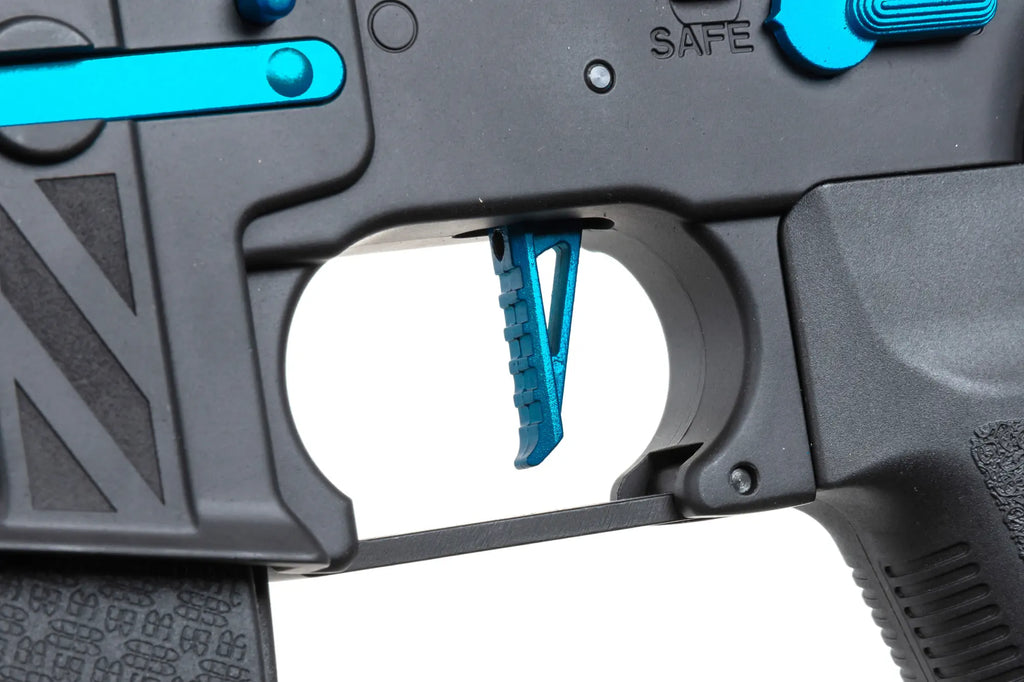 Specna Arms SA-E40-L EDGE™ Light Ops Stock HAL ETU™ Blue airsoft Carbine