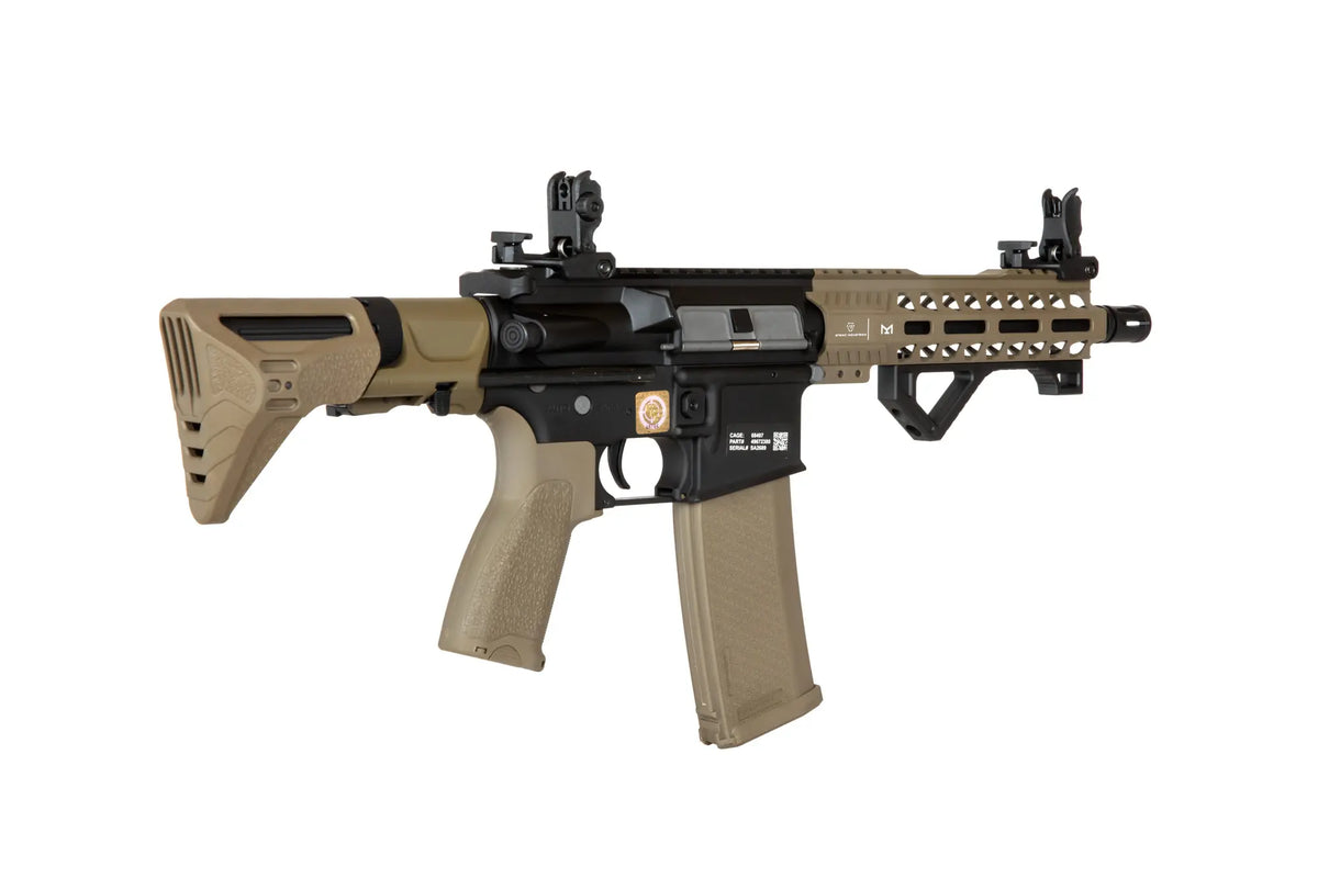 Specna Arms RRA &amp; SI SA-E17 EDGE™ PDW HAL2 ™ Half-Tan airsoft rifle