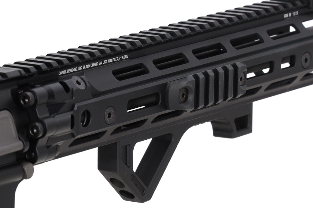 Specna Arms Daniel Defense® RIS III 12.5'' SA-P28 Prime™ BLDC™ Aster II ETU airsoft Carbine Black