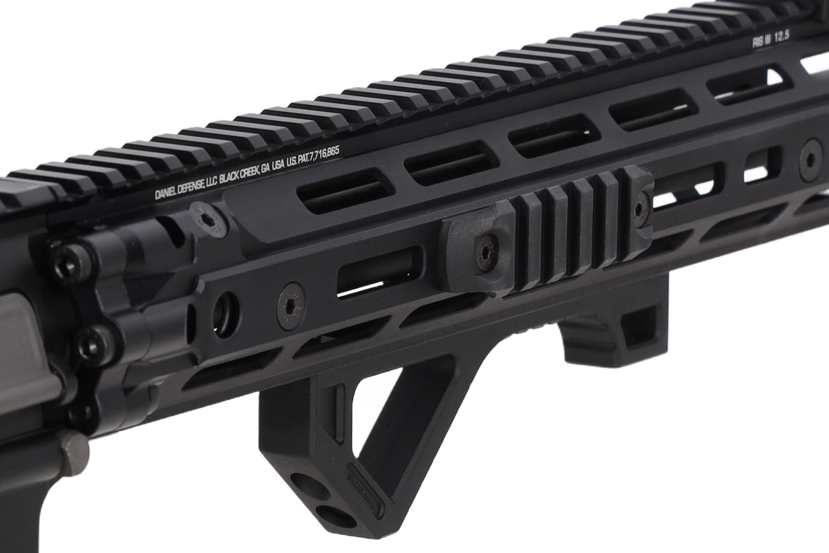 Specna Arms Daniel Defense® RIS III 12.5'' SA-P28 Prime™ BLDC™ Aster II ETU airsoft Carbine Black