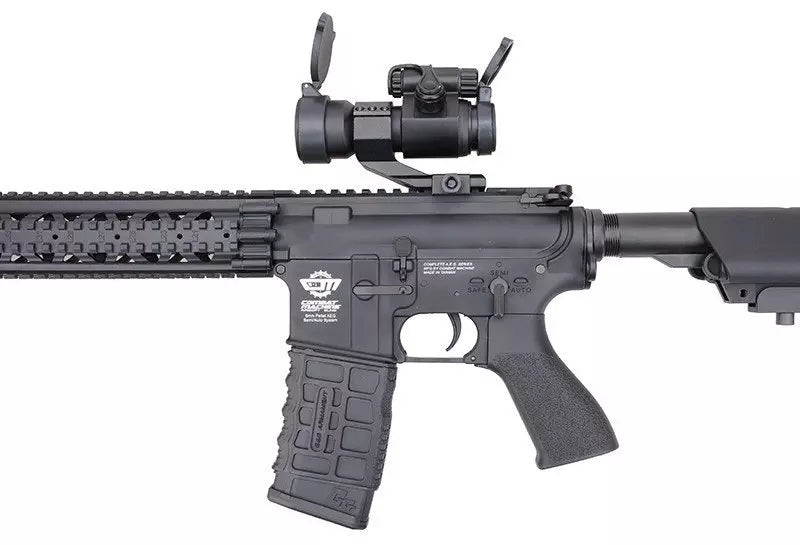 CM16 R8-L Carbine Replica - Black