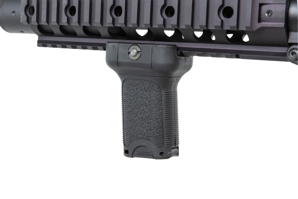 Specna Arms RRA SA-E05 EDGE™ HAL™ ETU Light Ops Stock airsoft Carbine