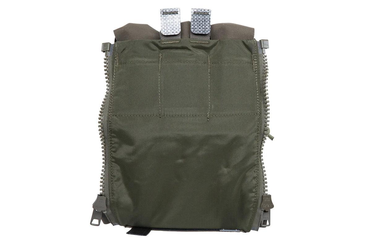 V5 PC assault panel with Wosport Ranger Green pistol pouches