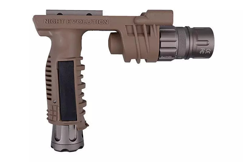 M900V tactical flashlight - dark earth