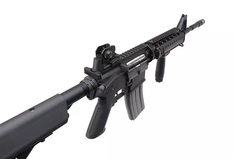 TR16 R4 Commando assault rifle replica