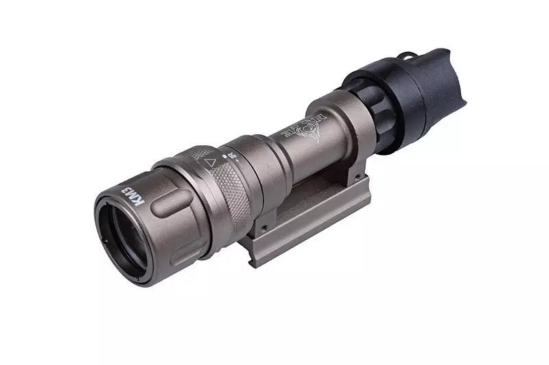 M952V tactical flashlight - dark earth