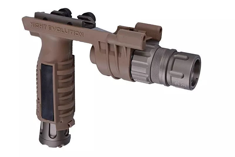M900V tactical flashlight - dark earth