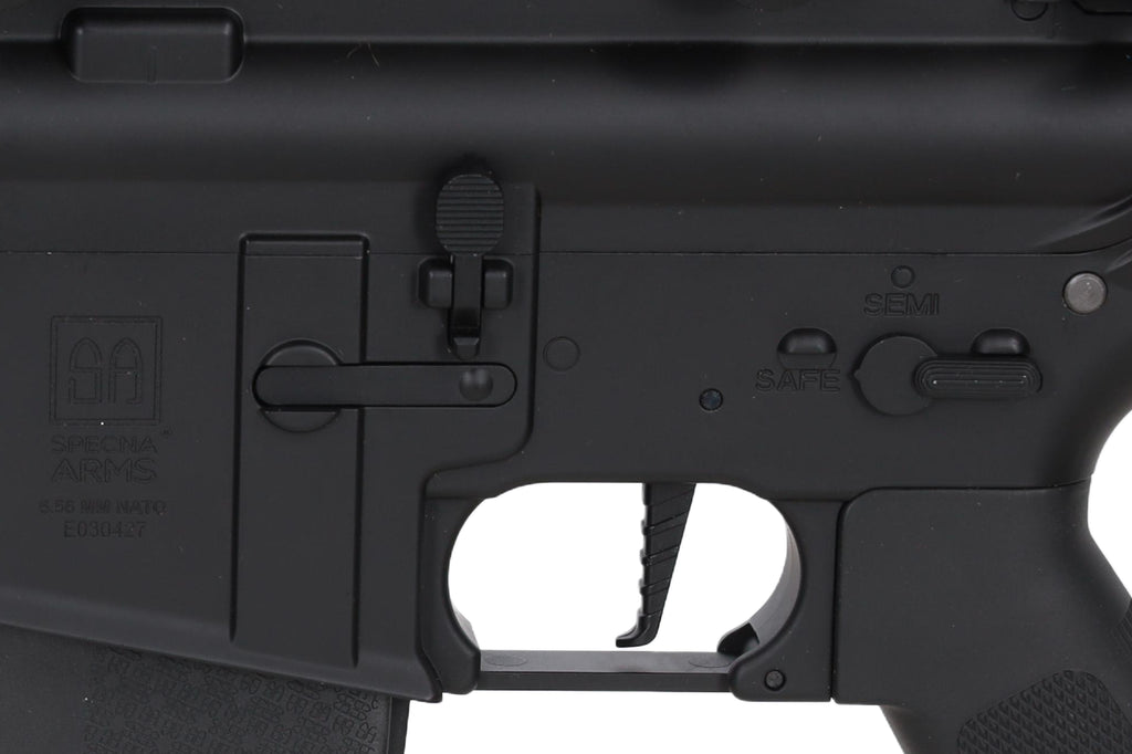 Specna Arms SA-E30 EDGE™ HAL ETU™ airsoft Carbine Black (OUTLET)