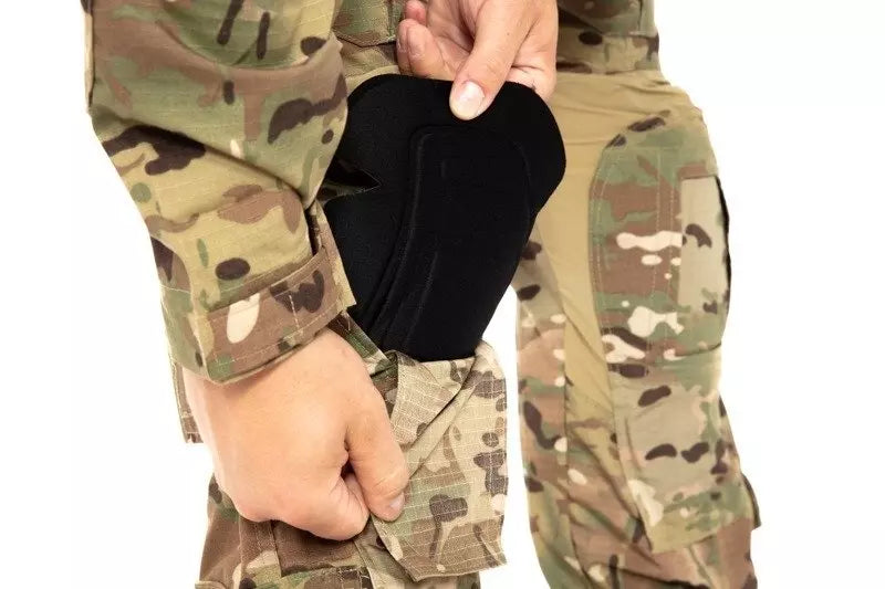 Universal Combat Uniform Set - MC