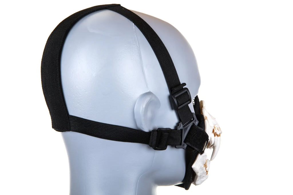 Stalker Fangs Mask Standard White