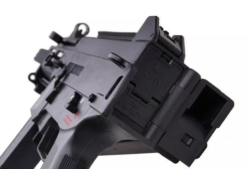 The UMG submachine gun replica