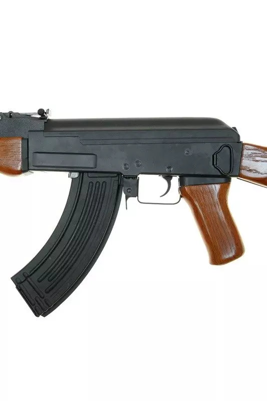 CM046