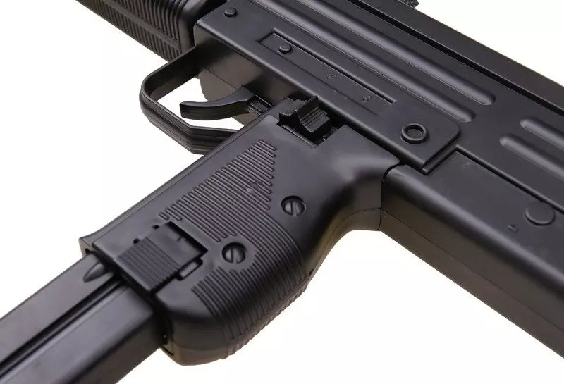 Replica of Well D-91 submachine gun