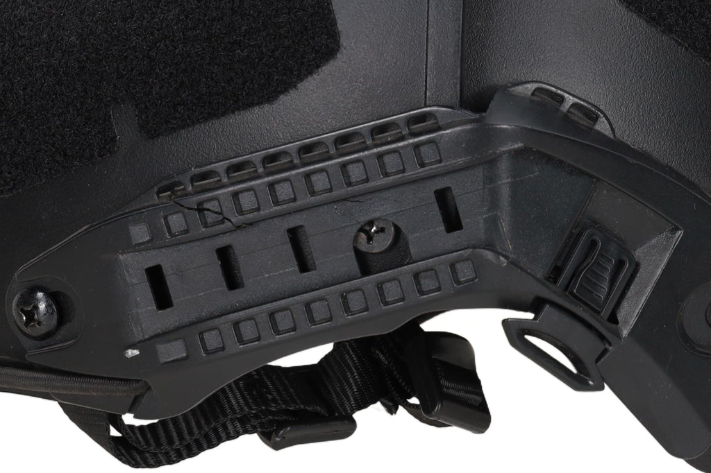 Ultimate Tactical AIR FAST replica helmet Black (M/L) - OUTLET
