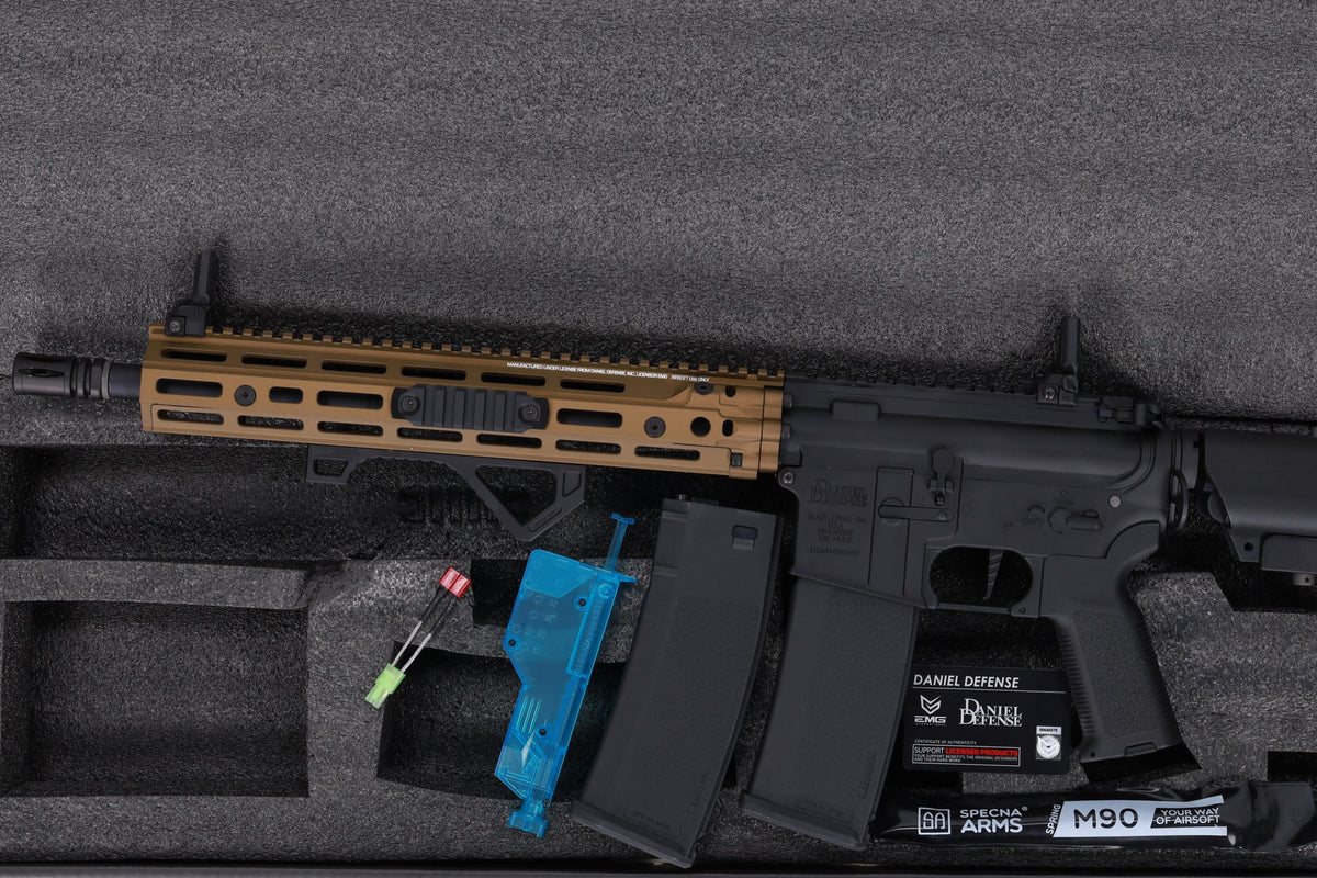 Specna Arms Daniel Defense® RIS III 12.5'' SA-E28 EDGE™ HAL 2™ ETU Gen. 2 Chaos Bronze airsoft Carbine